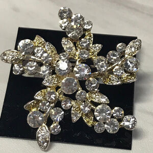 Boutique Silver and Gold Crystal Flower Brooch